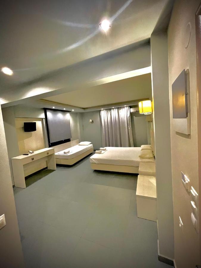 Blue Sea Boutique Apartments Olympiakí Aktí Exteriér fotografie